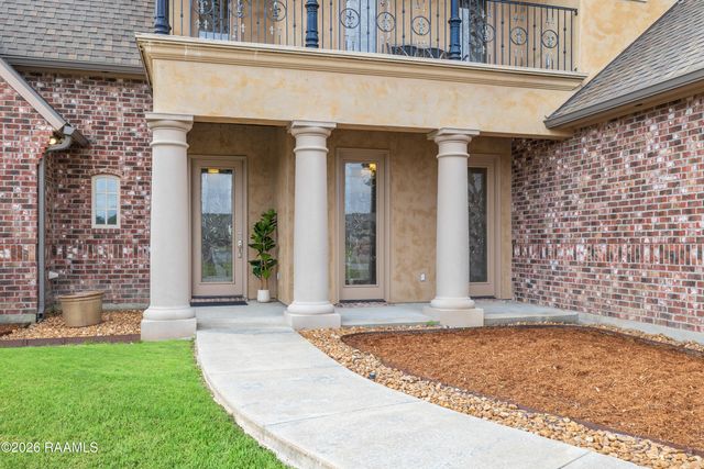 1800 Adeline Drive, New Iberia, LA 70563