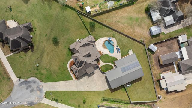 1800 Adeline Drive, New Iberia, LA 70563