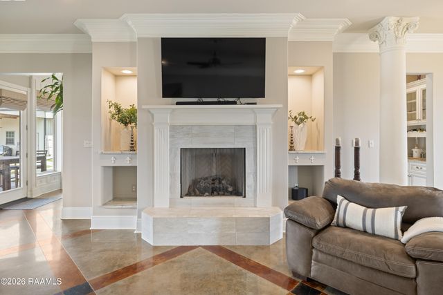 1800 Adeline Drive, New Iberia, LA 70563