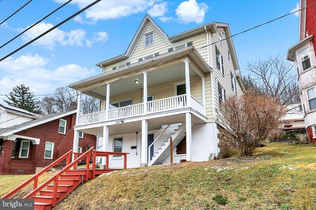 116 HANOVER ST, Glen Rock, PA 17327
