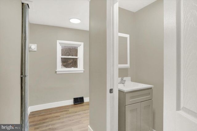 116 HANOVER ST, Glen Rock, PA 17327