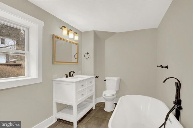 116 HANOVER ST, Glen Rock, PA 17327