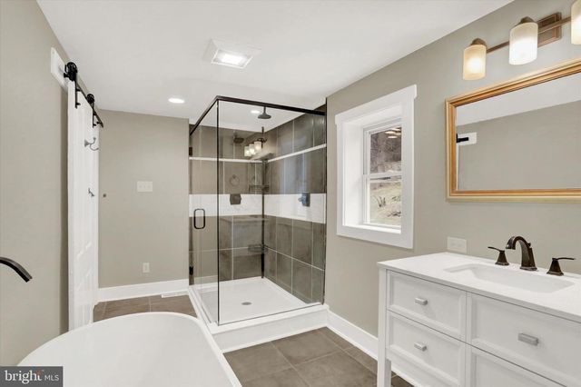 116 HANOVER ST, Glen Rock, PA 17327