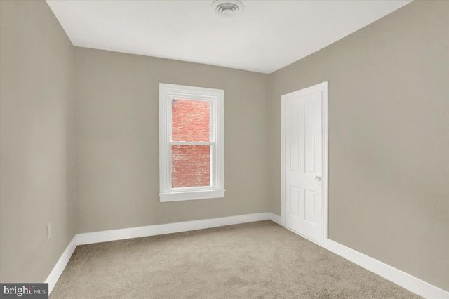 116 HANOVER ST, Glen Rock, PA 17327