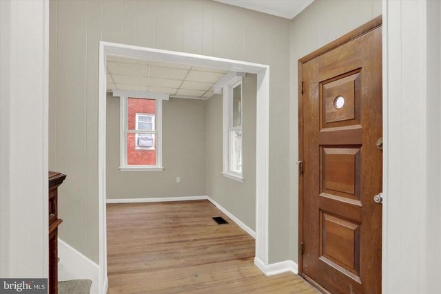 116 HANOVER ST, Glen Rock, PA 17327