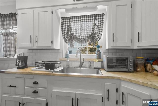 149 Allen Street, Hackensack, NJ 07601