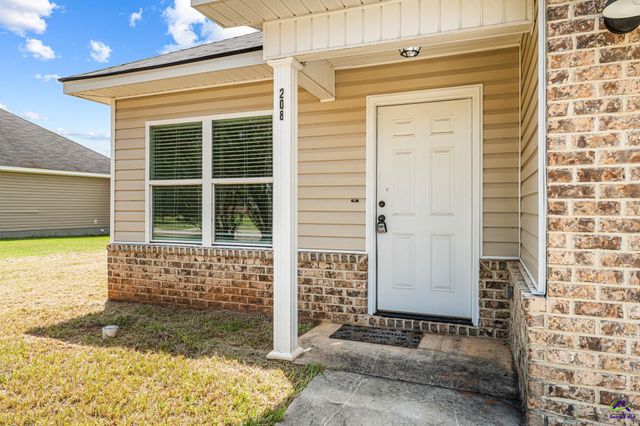 208 Shasta Drive, Perry, GA 31069