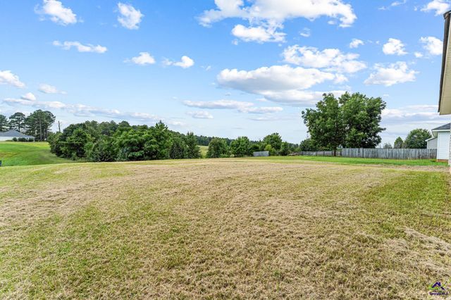 208 Shasta Drive, Perry, GA 31069