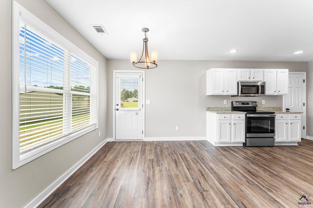 208 Shasta Drive, Perry, GA 31069