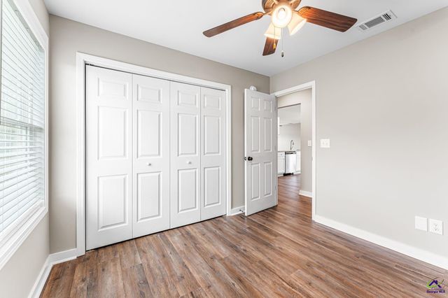208 Shasta Drive, Perry, GA 31069