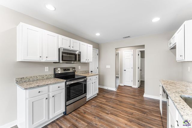 208 Shasta Drive, Perry, GA 31069