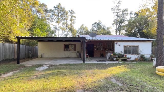 102 County Road 3479j, Cleveland, TX 77327