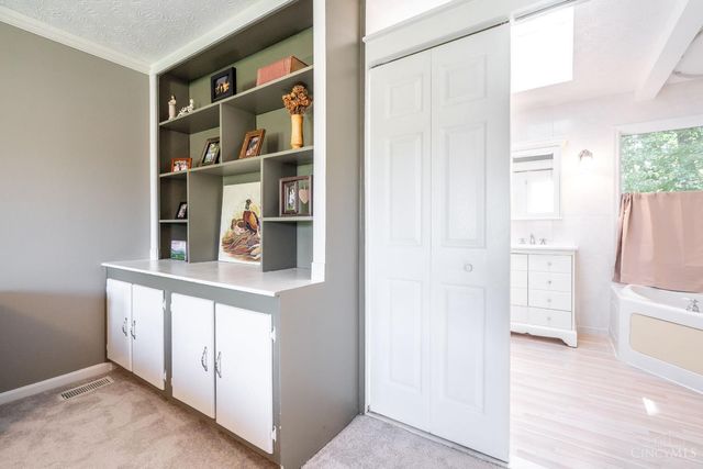 6605 San Mateo Drive, West Chester, OH 45069