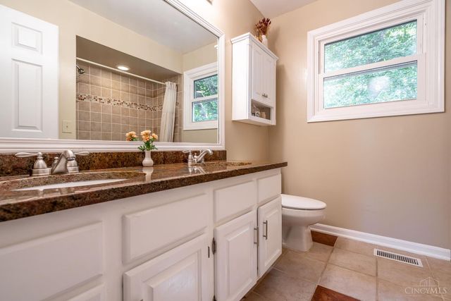 6605 San Mateo Drive, West Chester, OH 45069