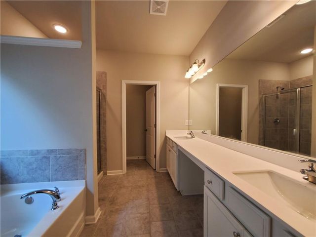 165 Canvas Ives Drive, Lawrenceville, GA 30045