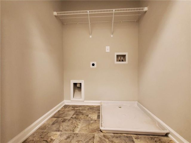 165 Canvas Ives Drive, Lawrenceville, GA 30045