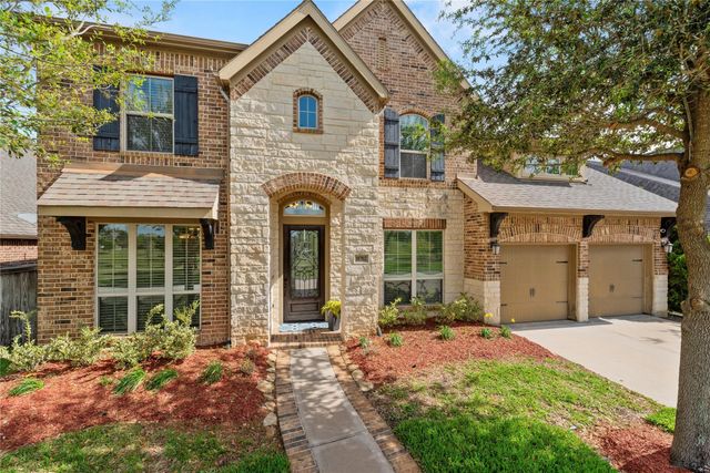 18702 Town Bluff Drive, Cypress, TX 77433