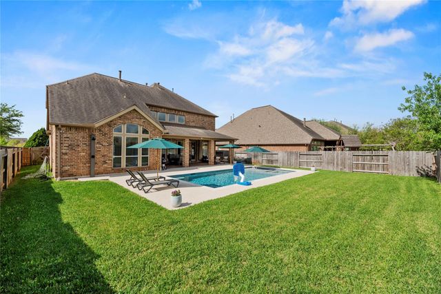 18702 Town Bluff Drive, Cypress, TX 77433