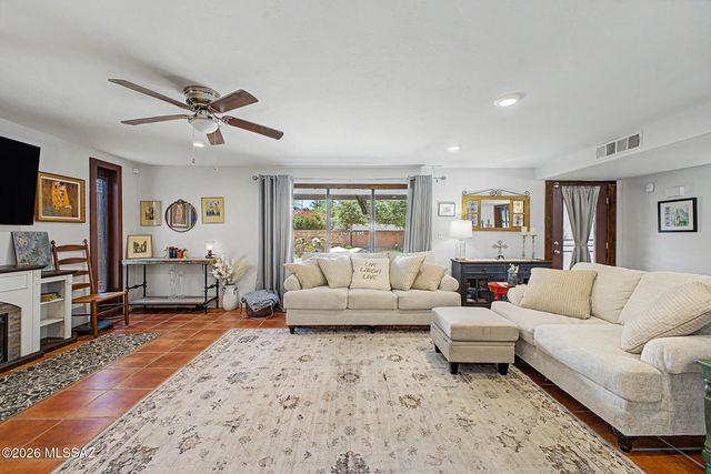 1500 S San Carla, Green Valley, AZ 85614