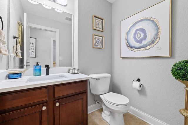 308 NE Hanover Court, Ankeny, IA 50021