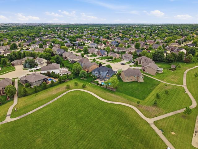 308 NE Hanover Court, Ankeny, IA 50021