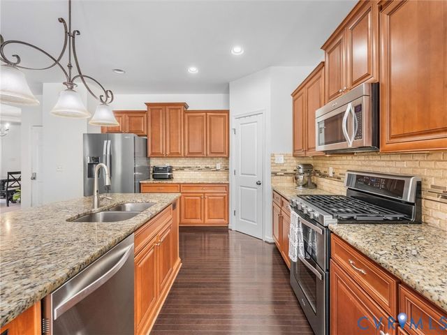 17225 Silver Maple Ter, Moseley, VA 23120