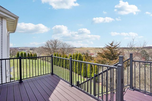 6249 Amethyst Drive, Waunakee, WI 53597