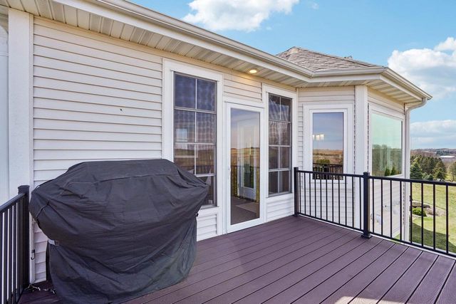 6249 Amethyst Drive, Waunakee, WI 53597