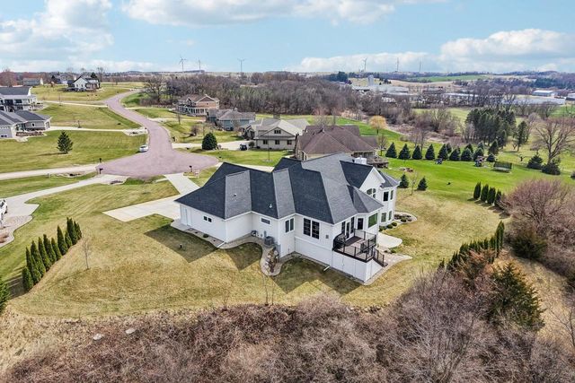 6249 Amethyst Drive, Waunakee, WI 53597