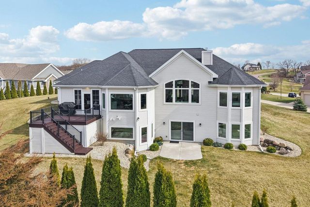 6249 Amethyst Drive, Waunakee, WI 53597