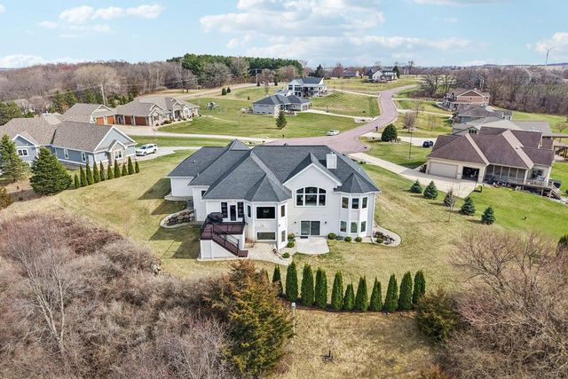 6249 Amethyst Drive, Waunakee, WI 53597