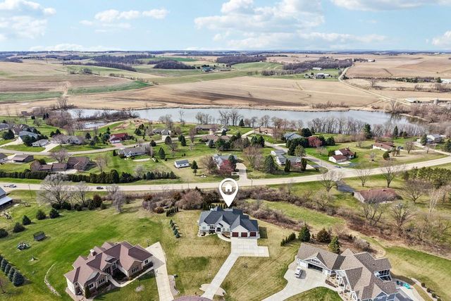 6249 Amethyst Drive, Waunakee, WI 53597