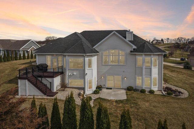 6249 Amethyst Drive, Waunakee, WI 53597