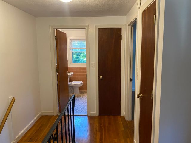 163 Maple St 163, Needham, MA 02492