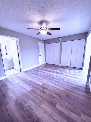 700 Village Green Court 319, Palm Springs, FL 33461