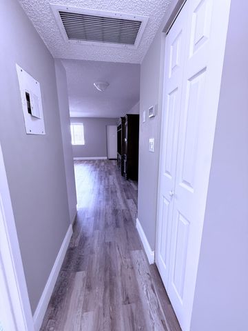 700 Village Green Court 319, Palm Springs, FL 33461