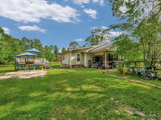 635 Oscar Berry Road, Lufkin, TX 75904