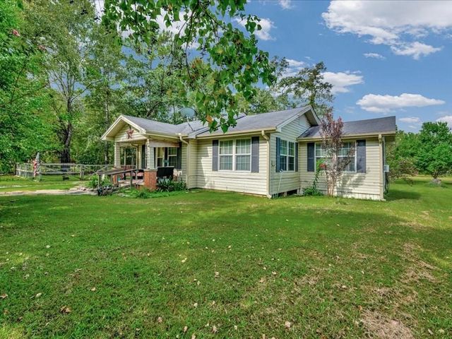 635 Oscar Berry Road, Lufkin, TX 75904