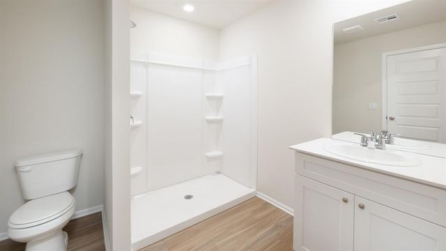 560 St. Charles Place, Newcastle, OK 73065