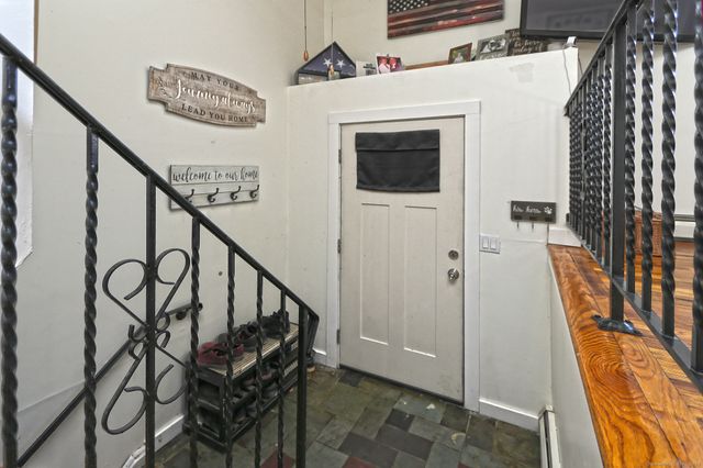 463 Mulberry Street, Naugatuck, CT 06770