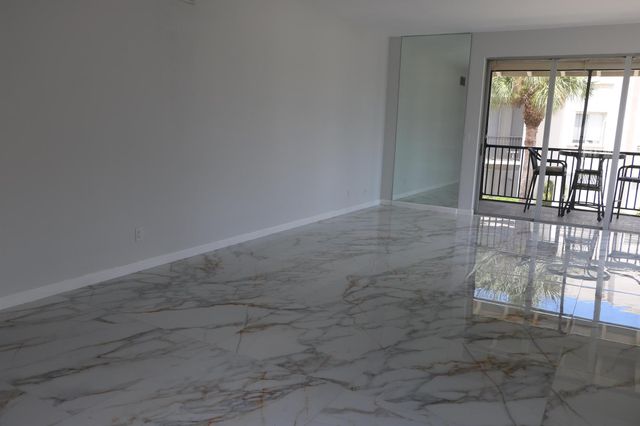 11811 Avenue Of The Pga 3-2f, Palm Beach Gardens, FL 33418