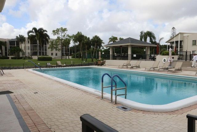 11811 Avenue Of The Pga 3-2f, Palm Beach Gardens, FL 33418