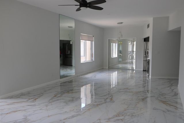 11811 Avenue Of The Pga 3-2f, Palm Beach Gardens, FL 33418