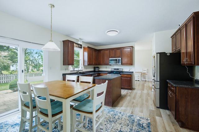 14128 Royalwood Drive, Fishers, IN 46037