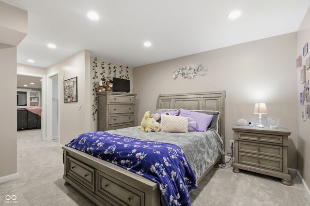 14128 Royalwood Drive, Fishers, IN 46037