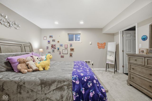 14128 Royalwood Drive, Fishers, IN 46037