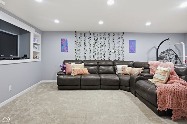 14128 Royalwood Drive, Fishers, IN 46037