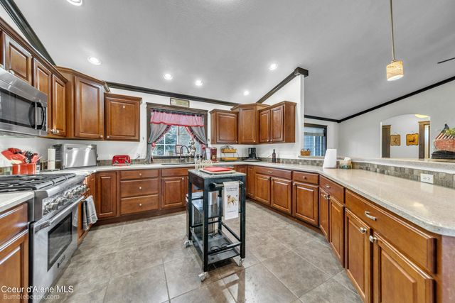 4725 W Highway 53, Rathdrum, ID 83858