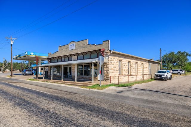 23654 W Hwy 290, Harper, TX 78631