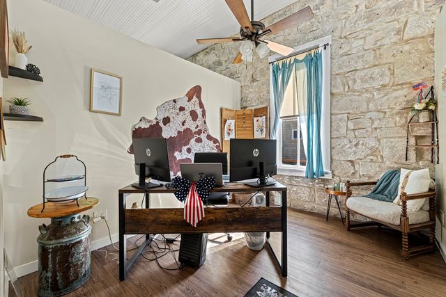 23654 W Hwy 290, Harper, TX 78631